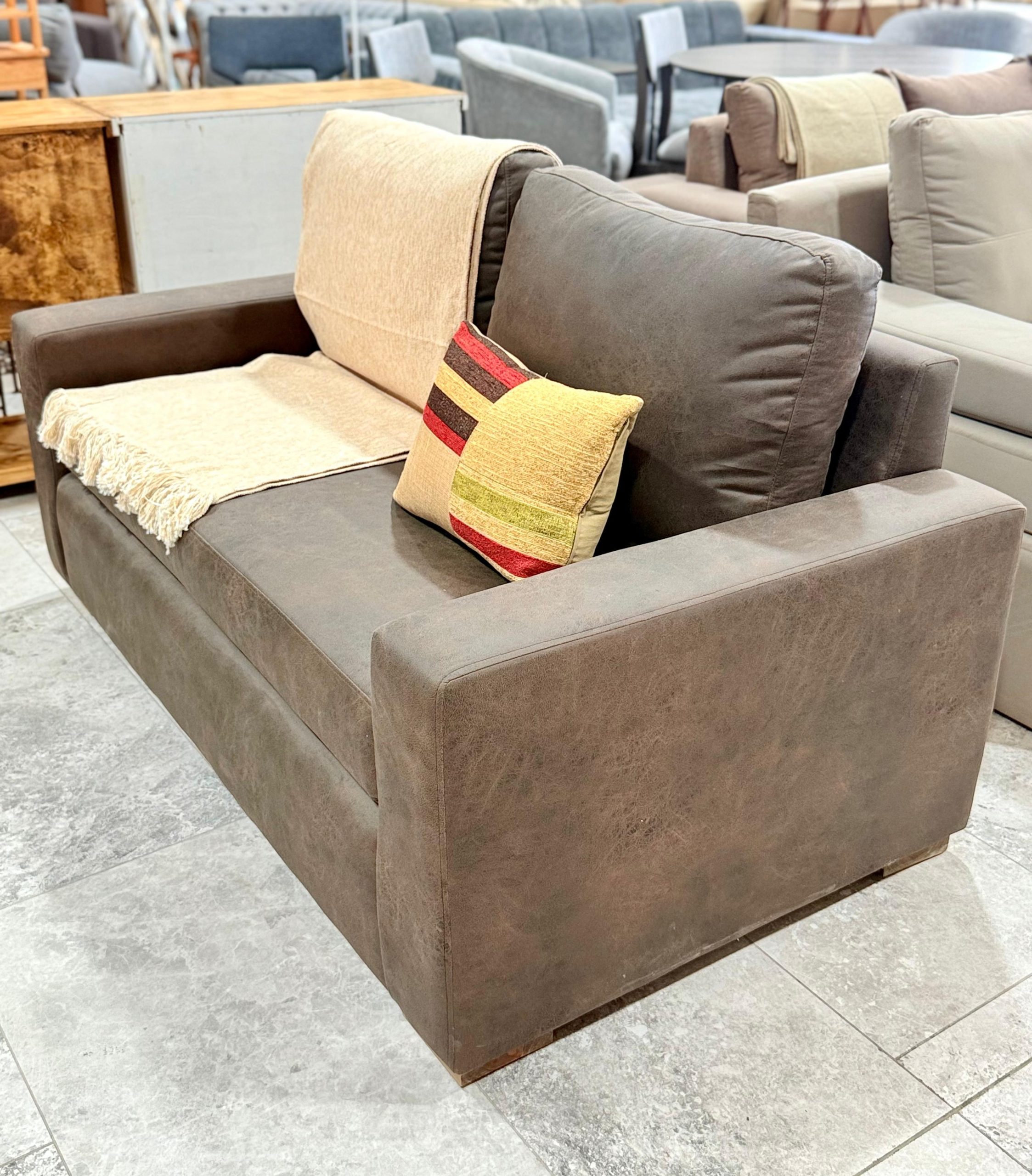 SILLON 2 CUERPOS LISO 5